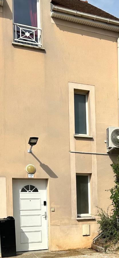 Charmant Studio La Ville Du Bois エクステリア 写真